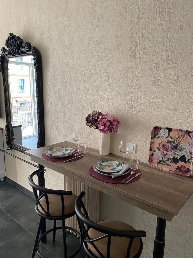 Cozy Studio With A Sea View Nisa Exterior foto