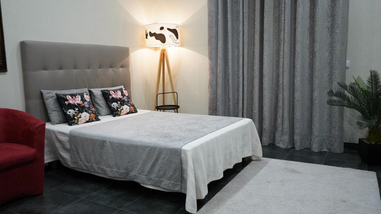 Cozy Studio With A Sea View Nisa Exterior foto